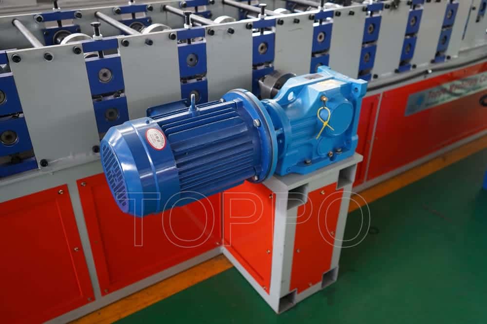 Automatic Stud and Track Roll Forming Machine with Flying Cut | Light Steel Keel Machine