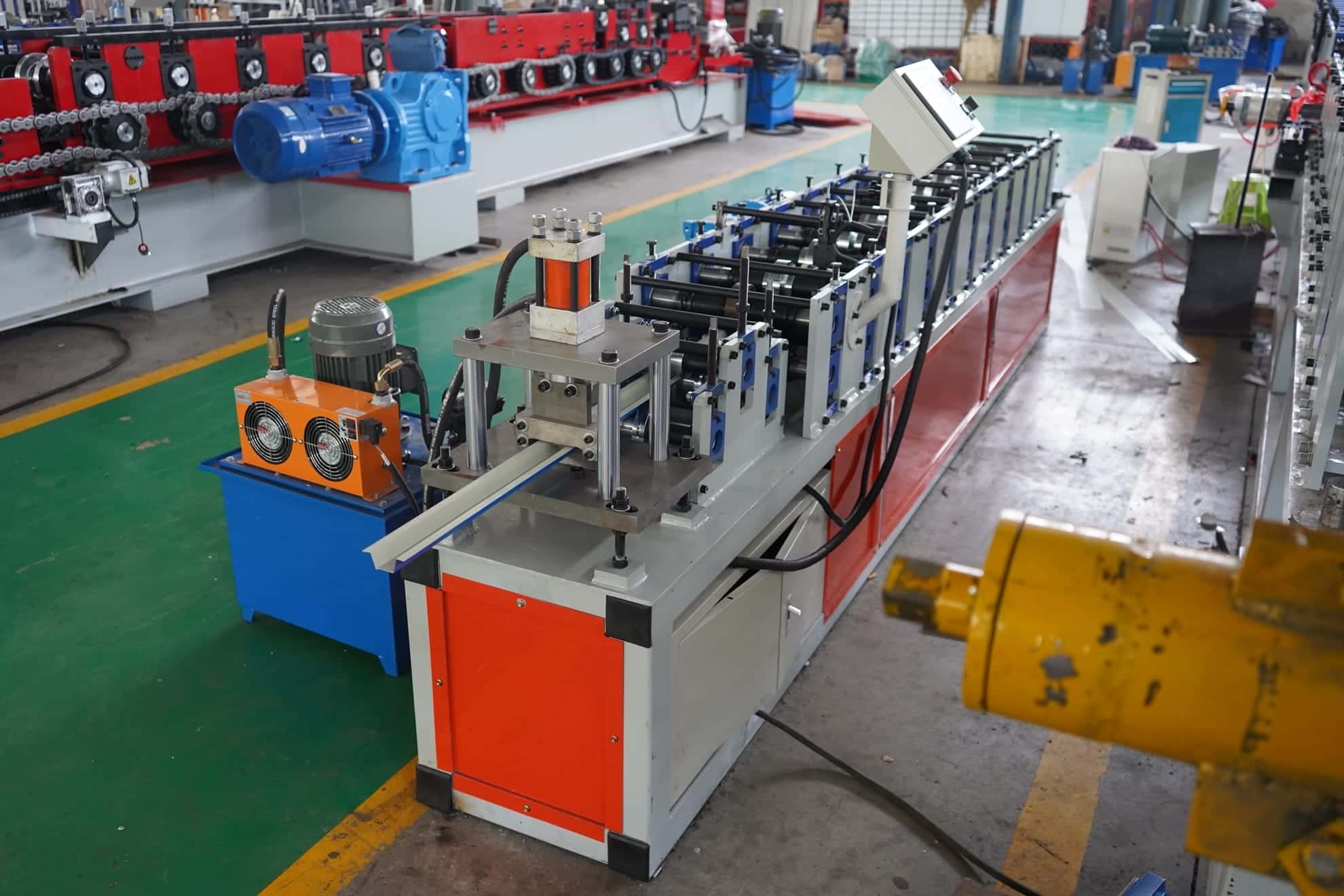 Automatic Stud and Track Roll Forming Machine with Flying Cut | Light Steel Keel Machine