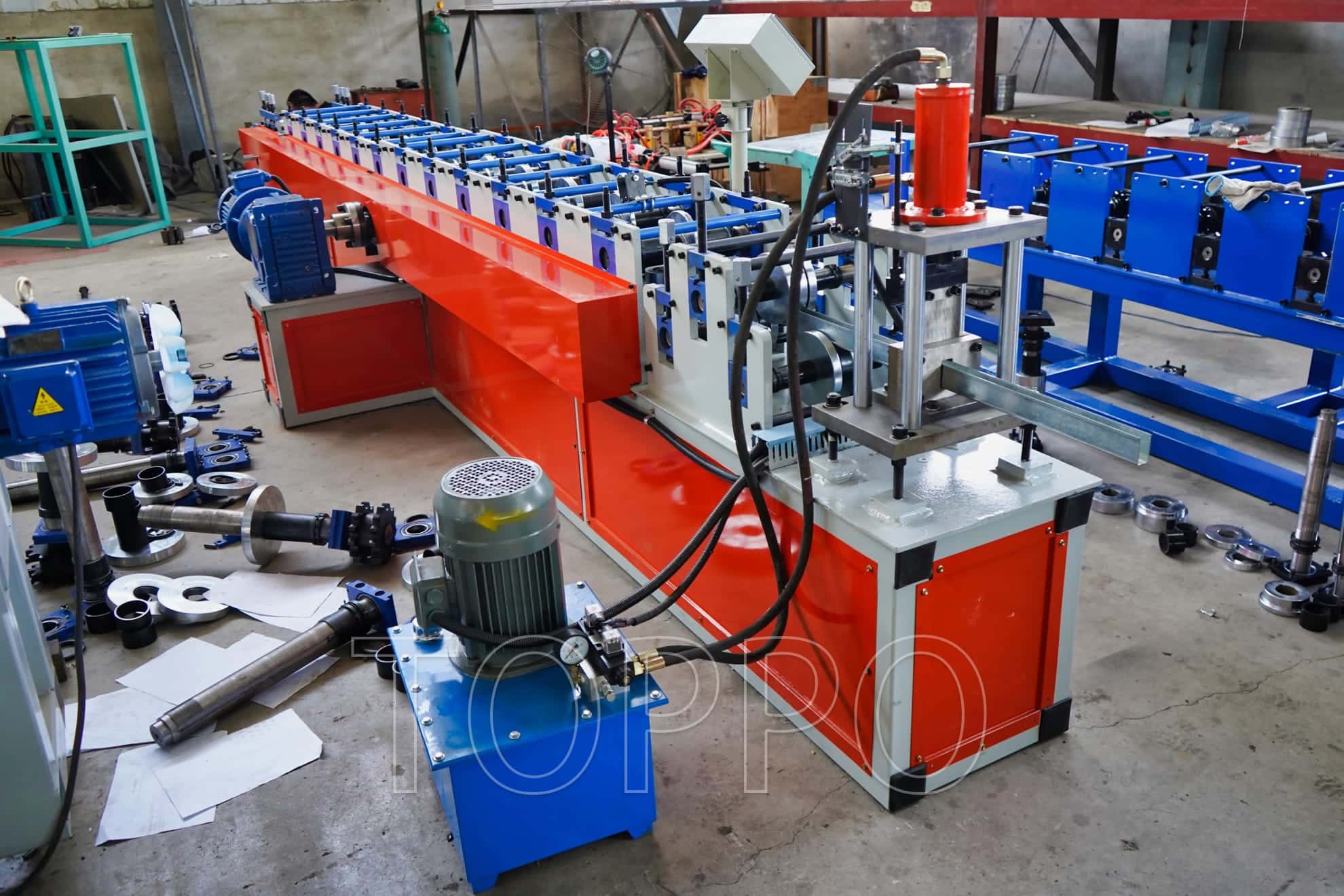 Automatic Stud and Track Roll Forming Machine with Punching System | Light Steel Keel Machine