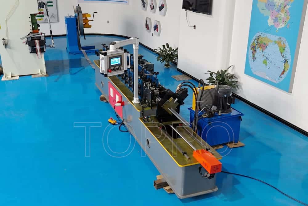 Stud and Track Machine Keel Machine