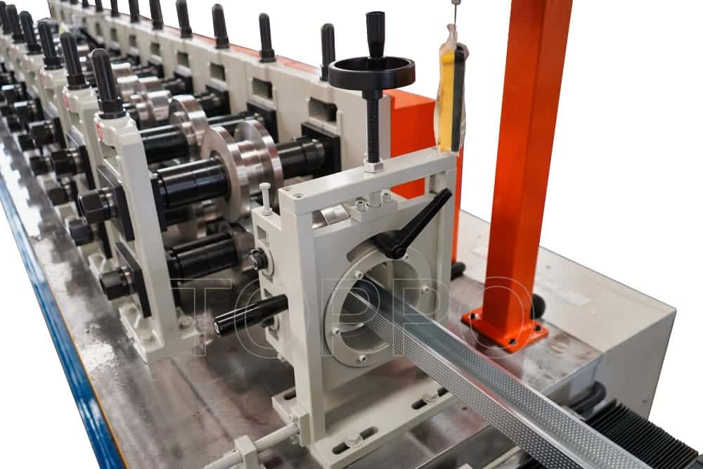 Automatic Stud and Track Roll Forming Machine with Integrated Hydraulic System