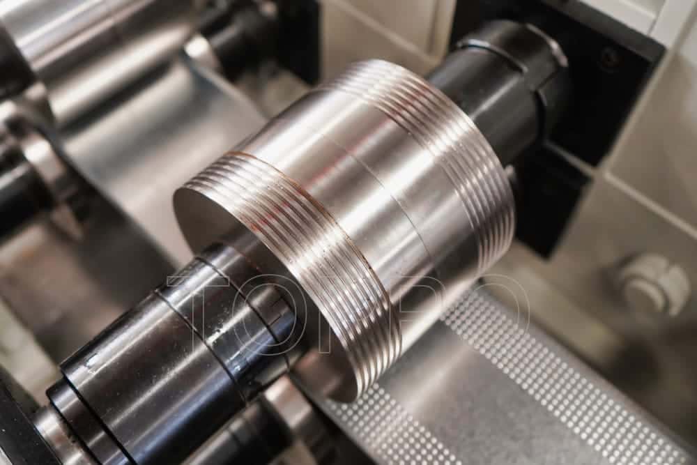 Automatic Stud and Track Roll Forming Machine with Integrated Hydraulic System