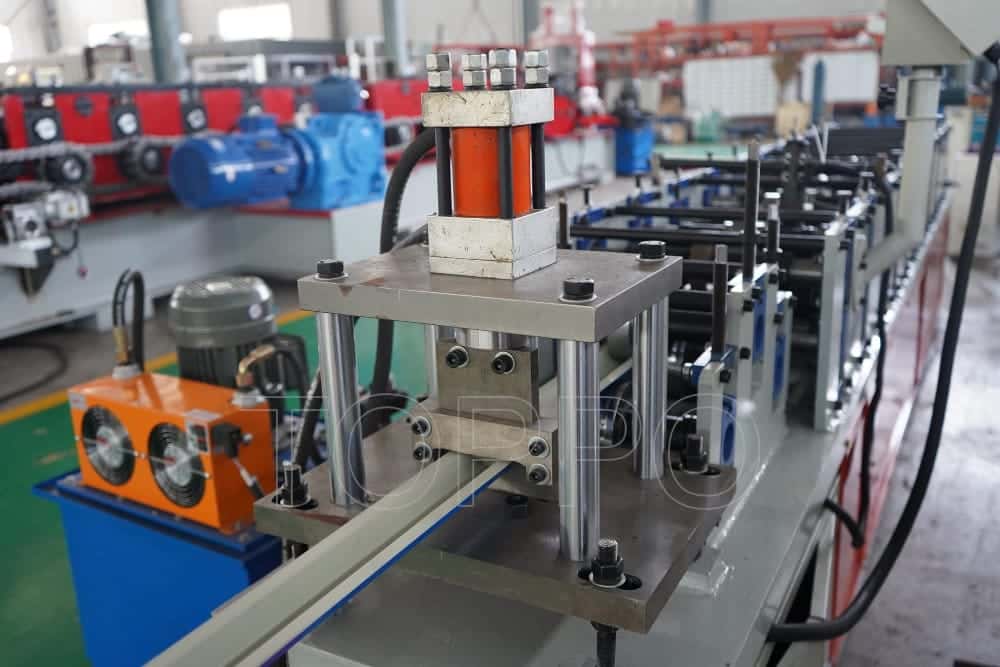Automatic Stud and Track Roll Forming Machine with Flying Cut | Light Steel Keel Machine