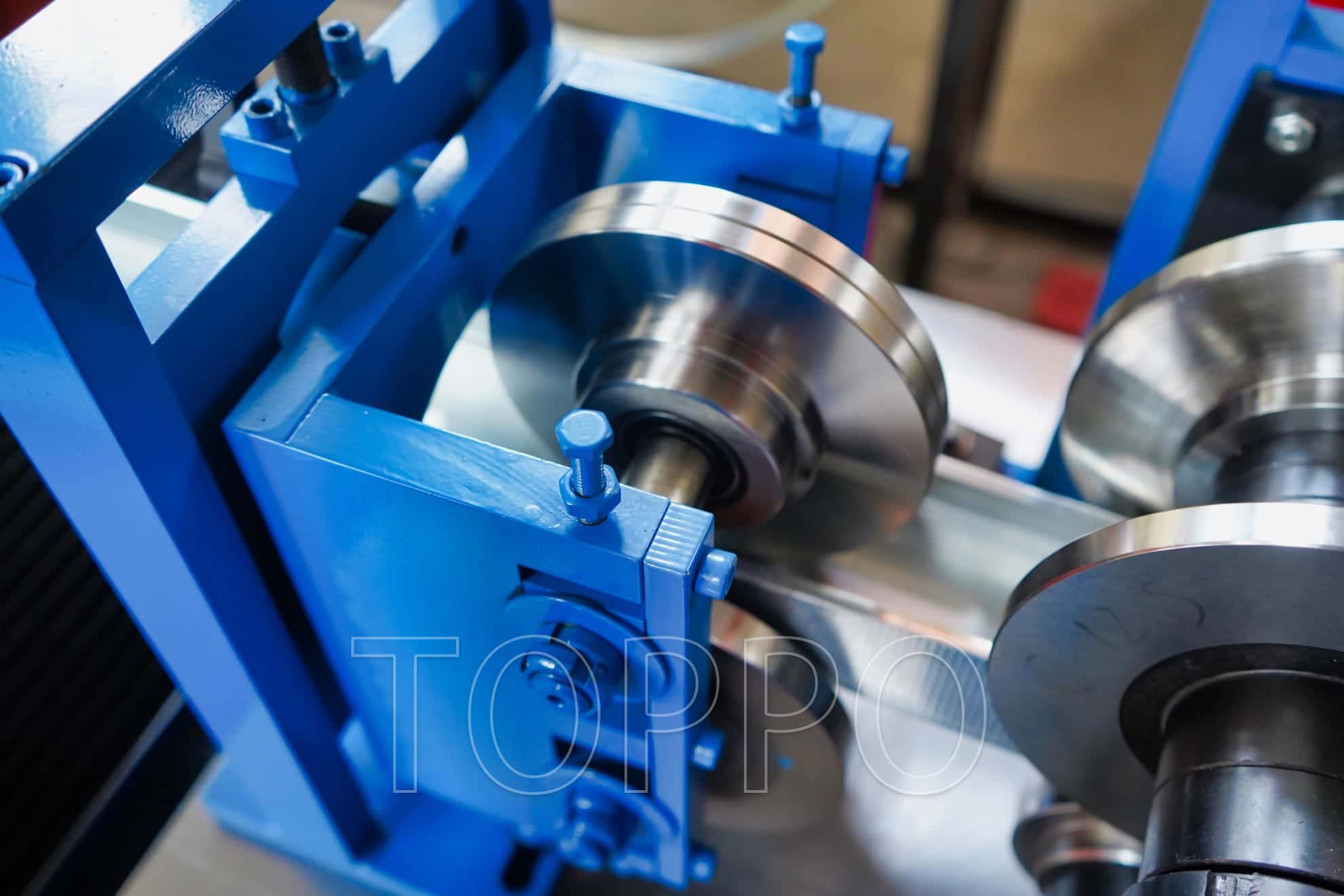 Heavy Duty Stud and Track Roll Forming Machine with Hydraulic Punching