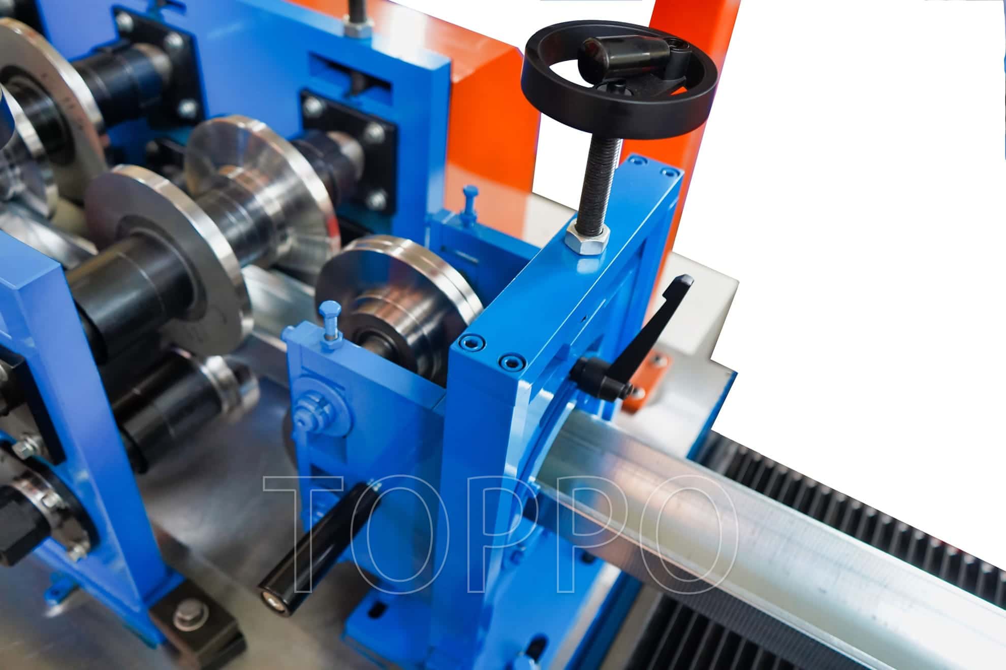 Heavy Duty Stud and Track Roll Forming Machine with Hydraulic Punching
