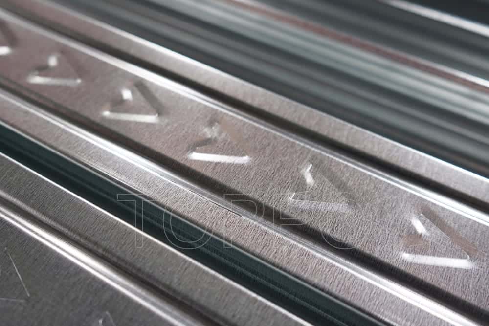 Automatic Stud and Track Roll Forming Machine for Light Steel Framing