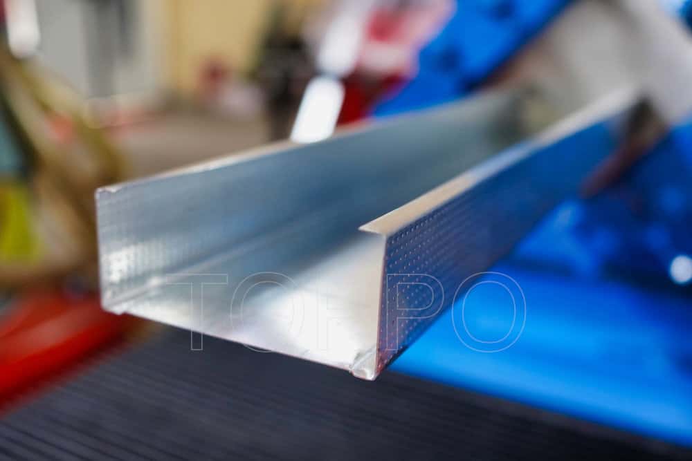 Heavy Duty Stud and Track Roll Forming Machine with Hydraulic Punching