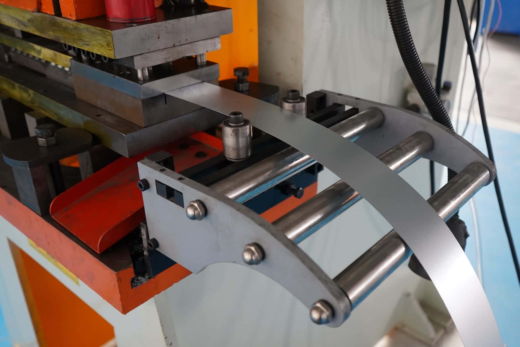 Automatic Stud and Track Roll Forming Machine for Light Gauge Steel Keel