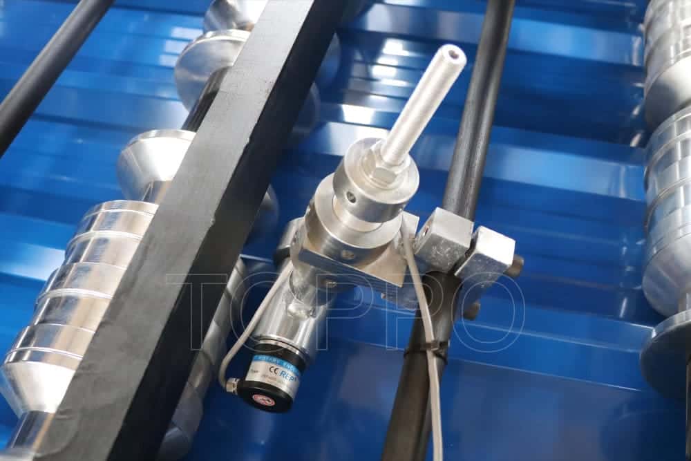 Trapezoidal Sheet Roll Forming Machine for Roofing Panel Production