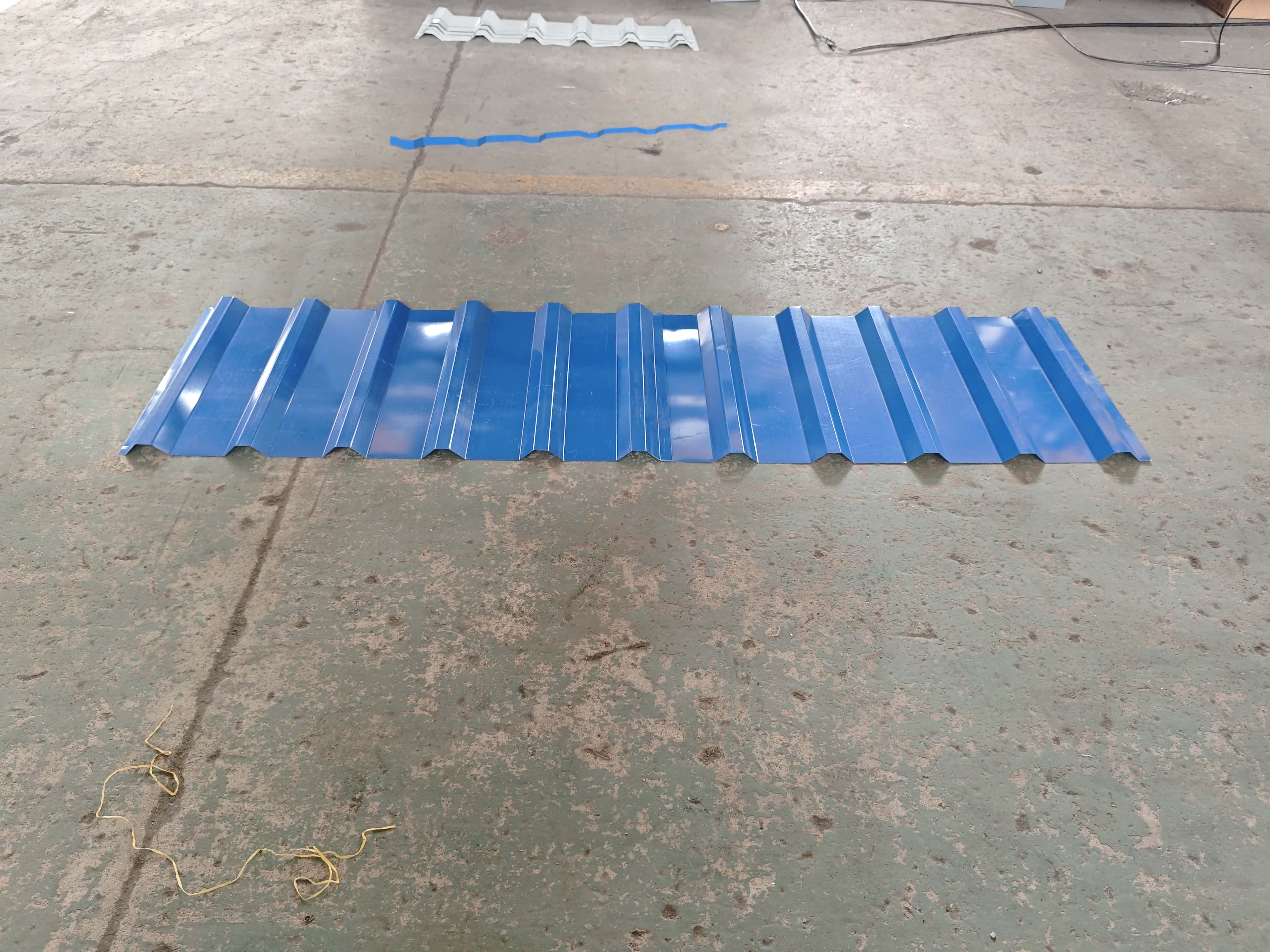 Color Steel Metal Roof Trapezoidal Roll Forming Machine