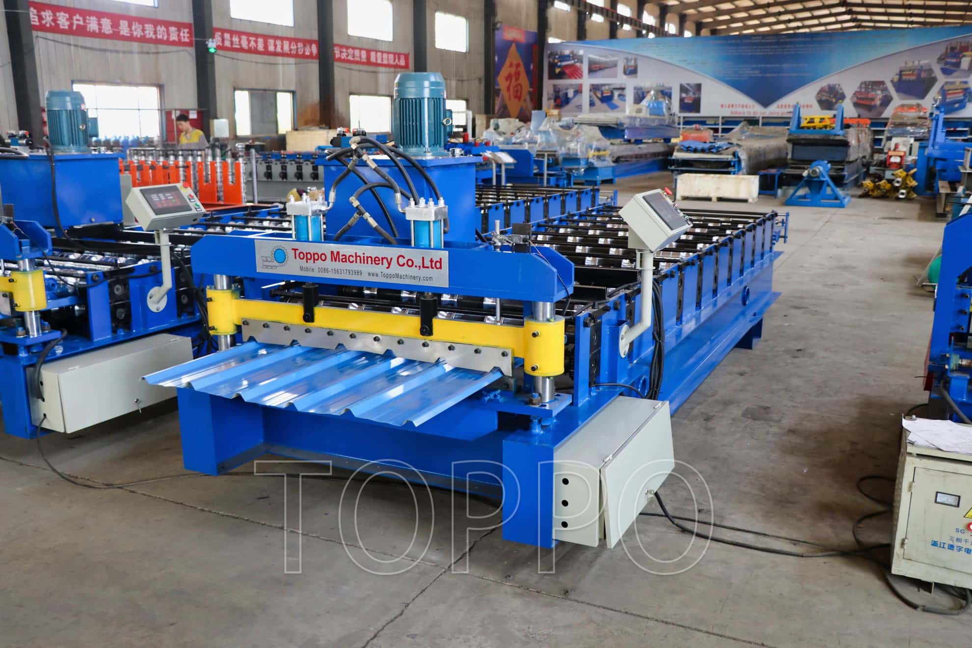 Trapezoidal Roofing Sheet Roll Forming Machine for Roofing Industry Applications