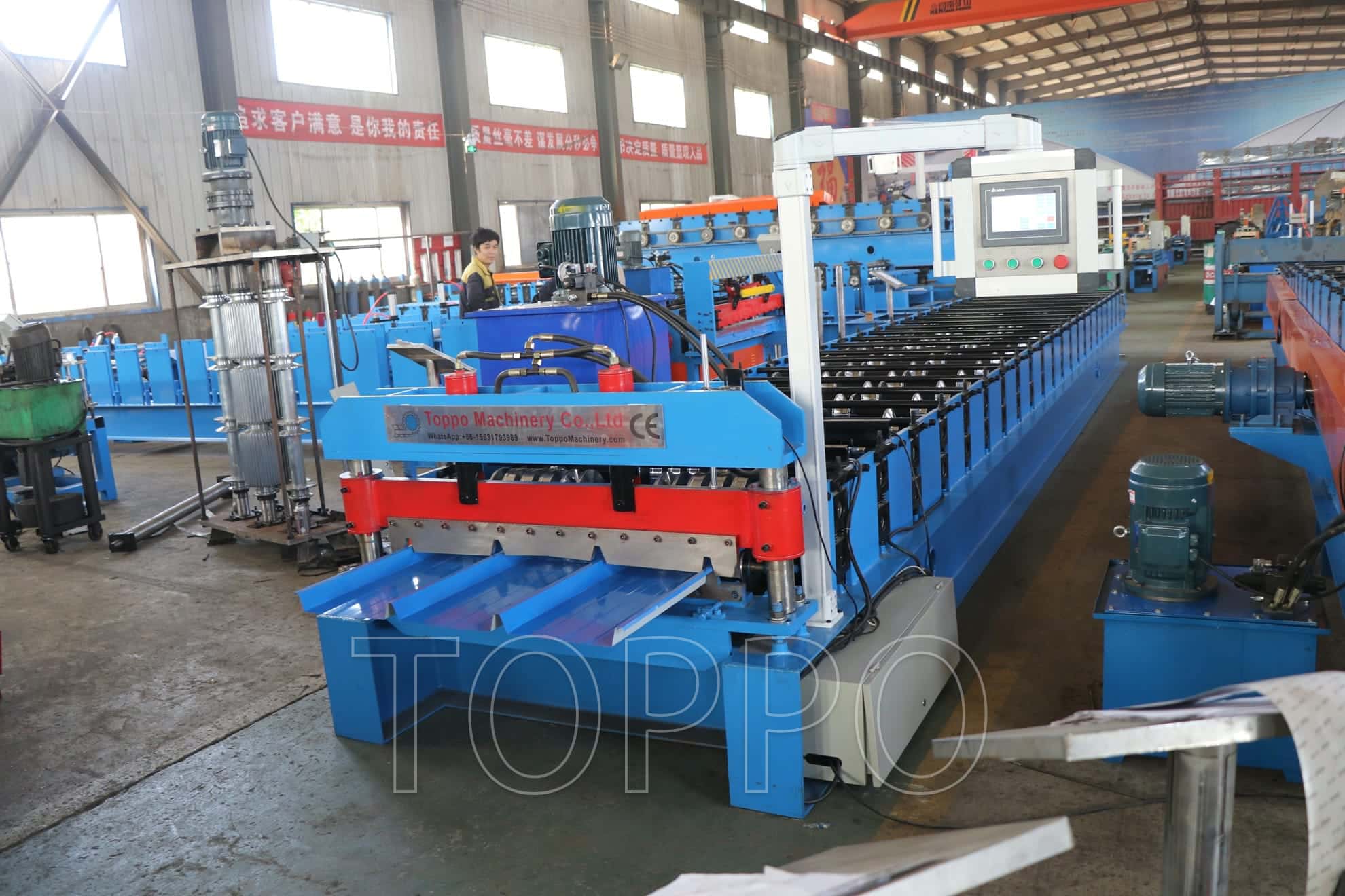 Heavy-Duty Trapezoidal Roll Forming Machine with Black-Orange Frame