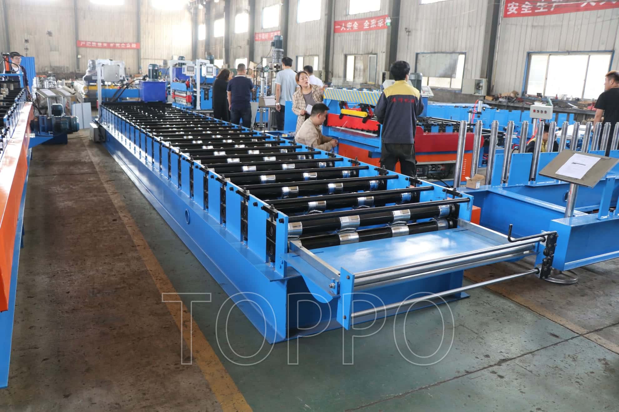 Heavy-Duty Trapezoidal Roll Forming Machine with Black-Orange Frame