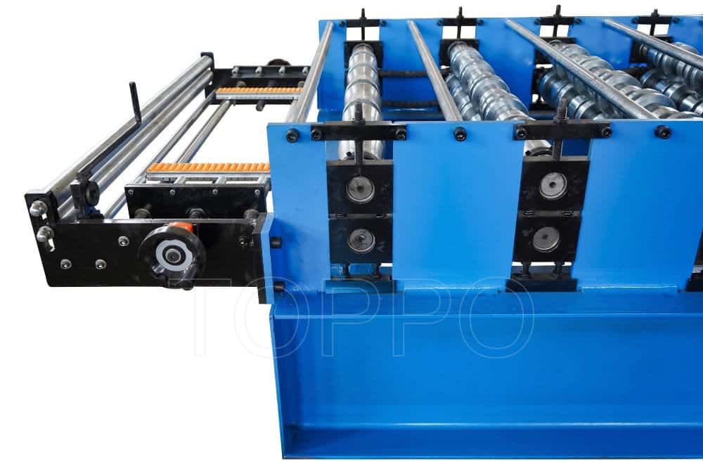 Compact Trapezoidal Roll Forming Machine with Digital Control Panel