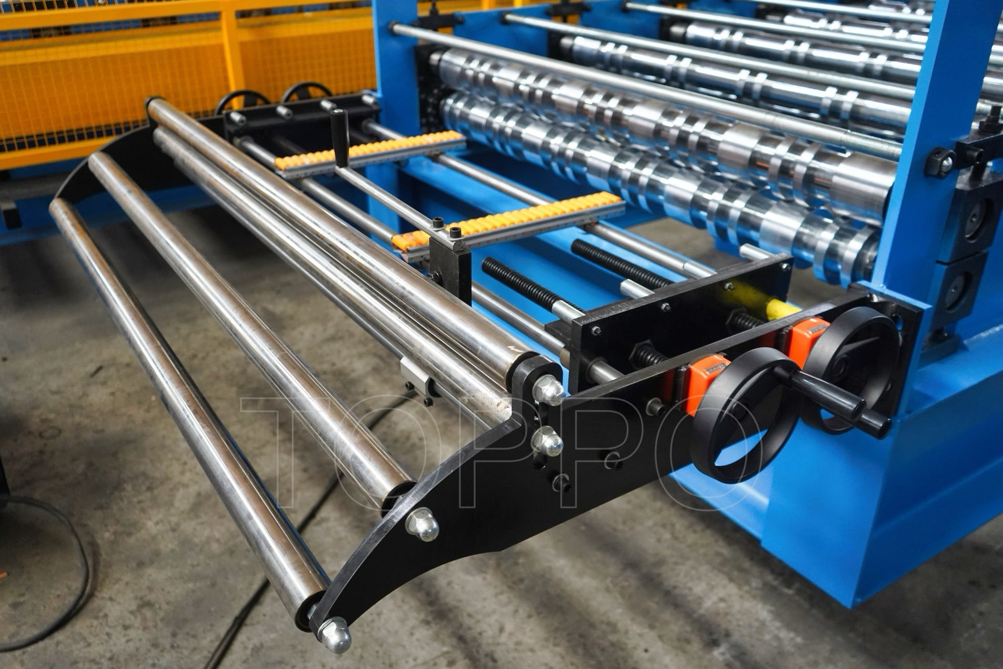 Trapezoidal Profile Roll Forming Machine with Touchscreen Control