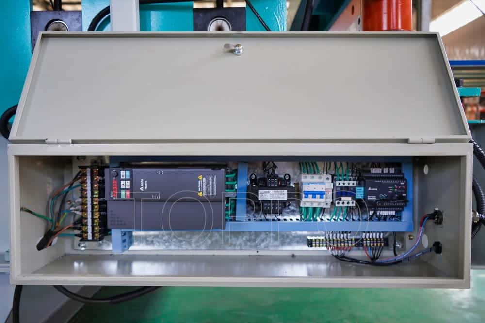 PLC Automatic Trapezoidal Roof Panel Roll Forming Machine for Metal Sheet Production