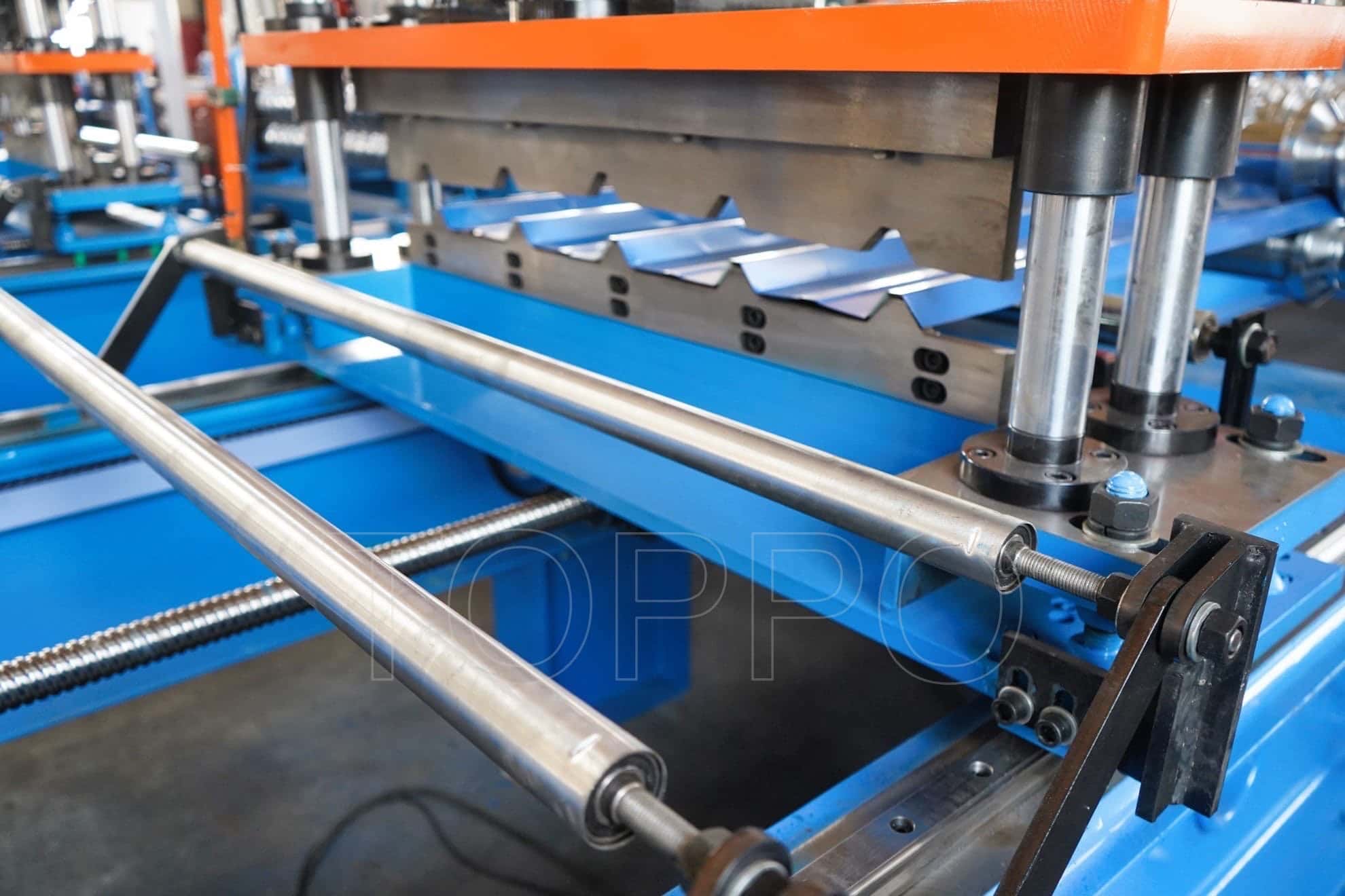 Heavy-Duty Trapezoidal Roll Forming Machine with Automatic Stacker