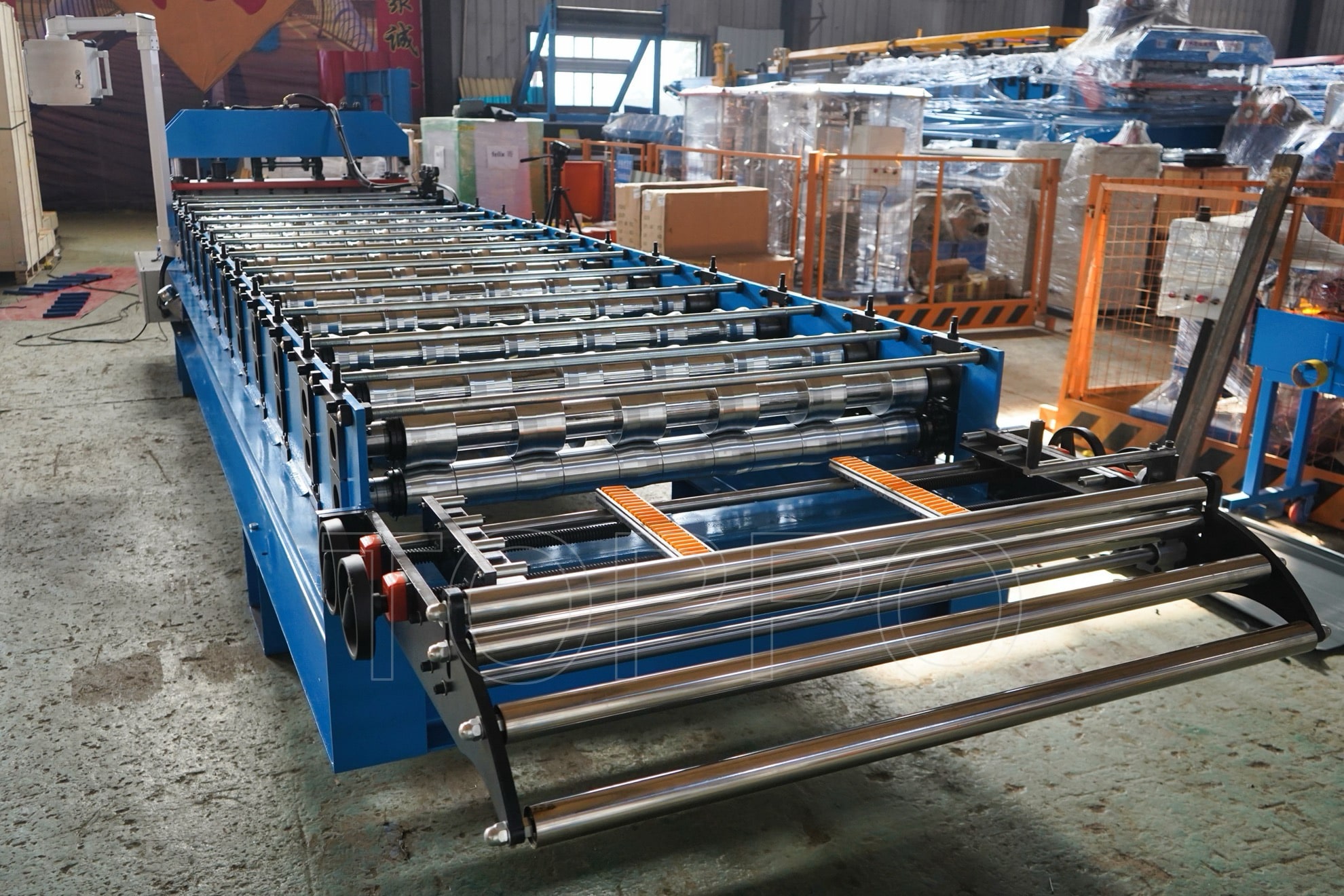 Automatic Trapezoidal Roll Forming Machine with PLC Touchscreen