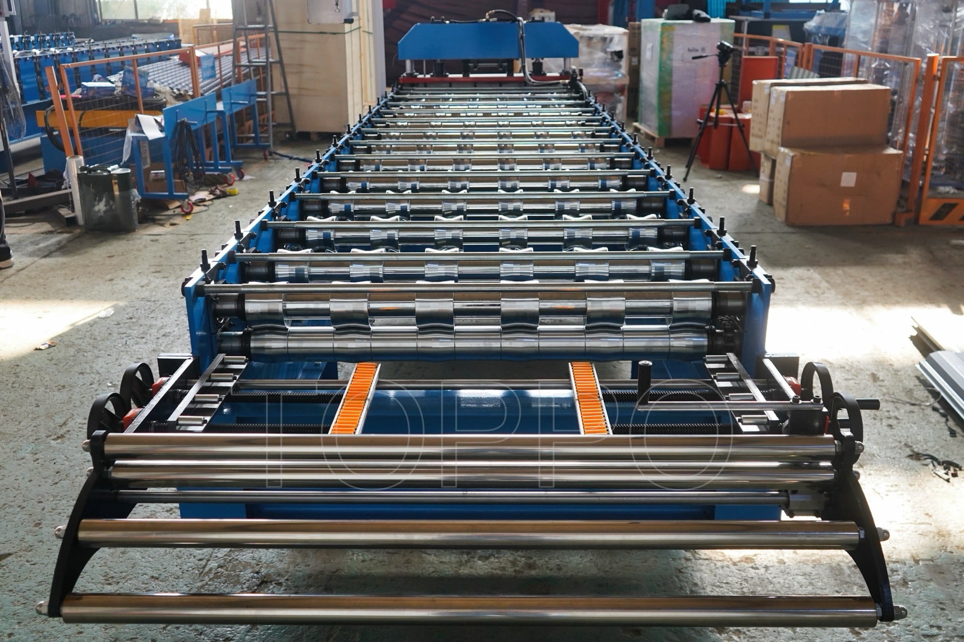 Automatic Trapezoidal Roll Forming Machine with PLC Touchscreen