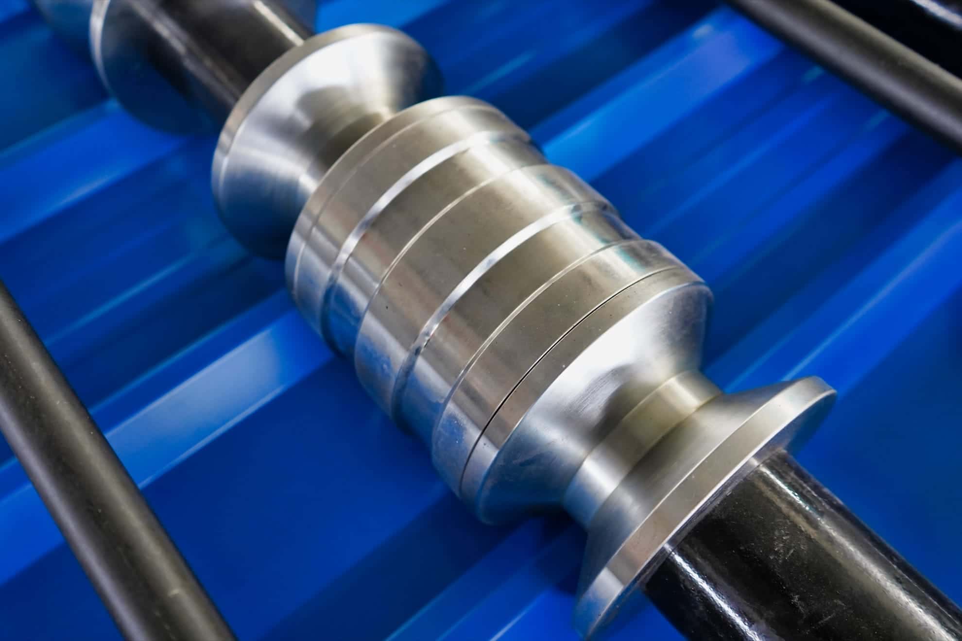 Heavy-Duty Trapezoidal Sheet Roll Forming Machine with Chain Drive