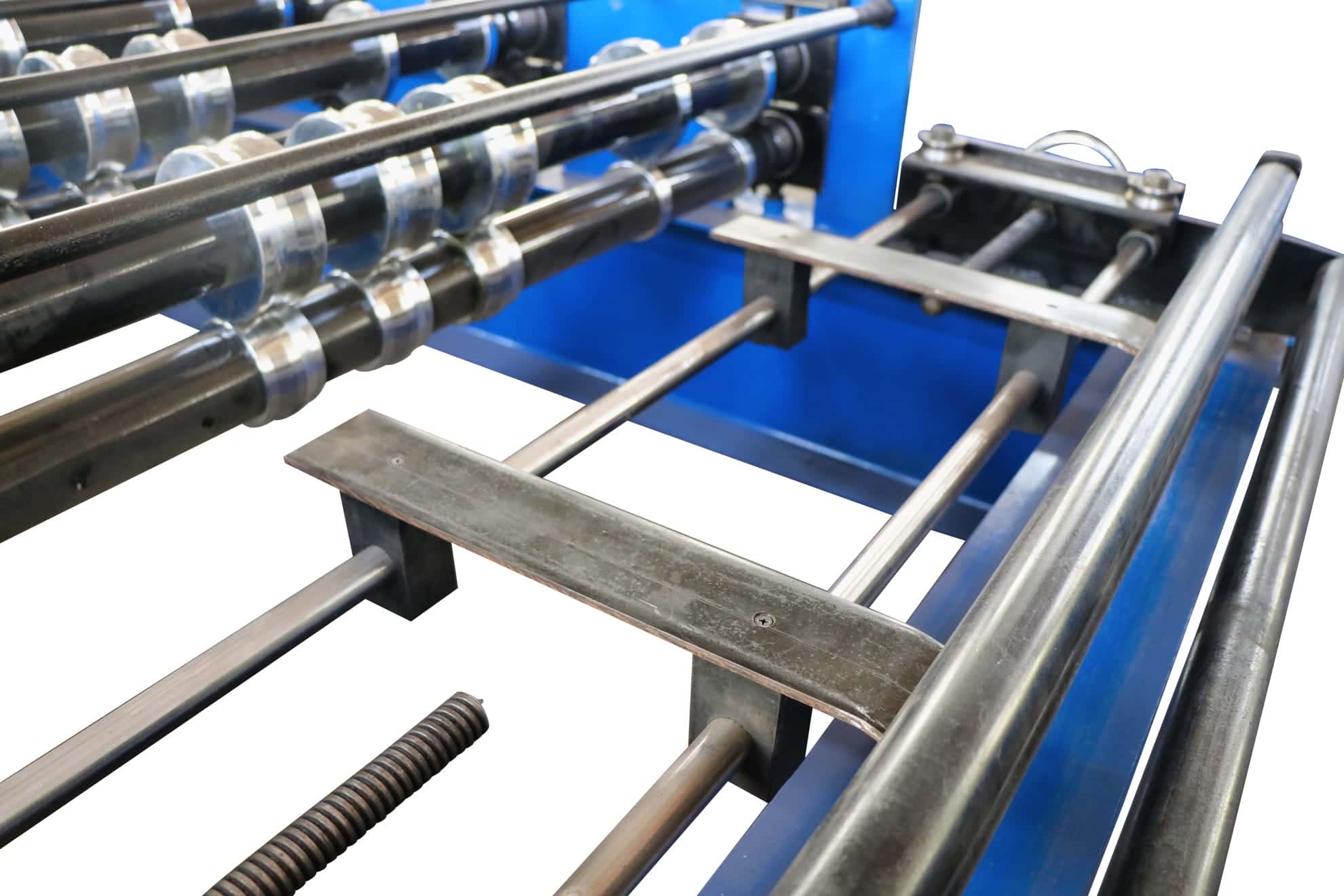 Compact Trapezoidal Roll Forming Machine with Independent Control Cabinet