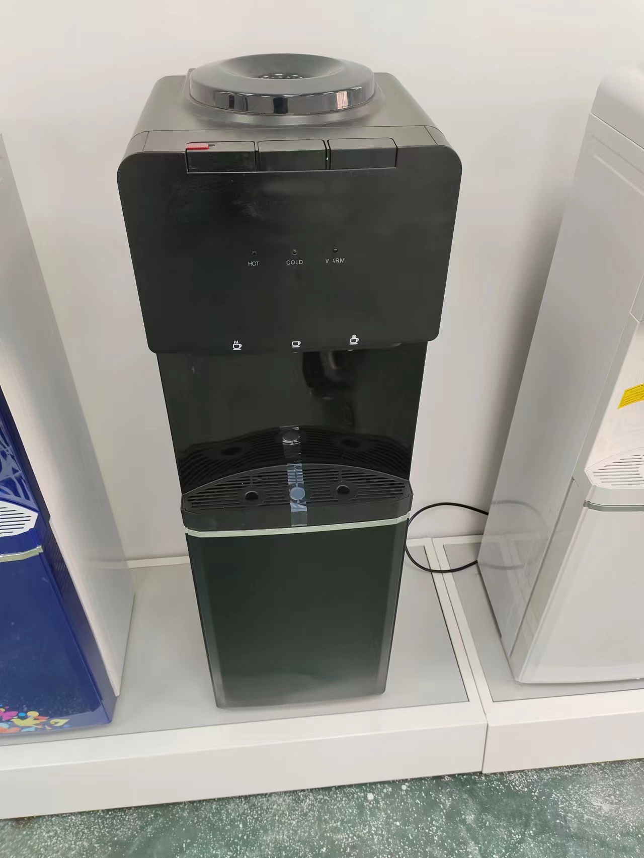 Temperature Control 5 Gallon Bottled Top Loading Electric R134a Compressor Cooling Standing Hot and Cold Water Dispenser
