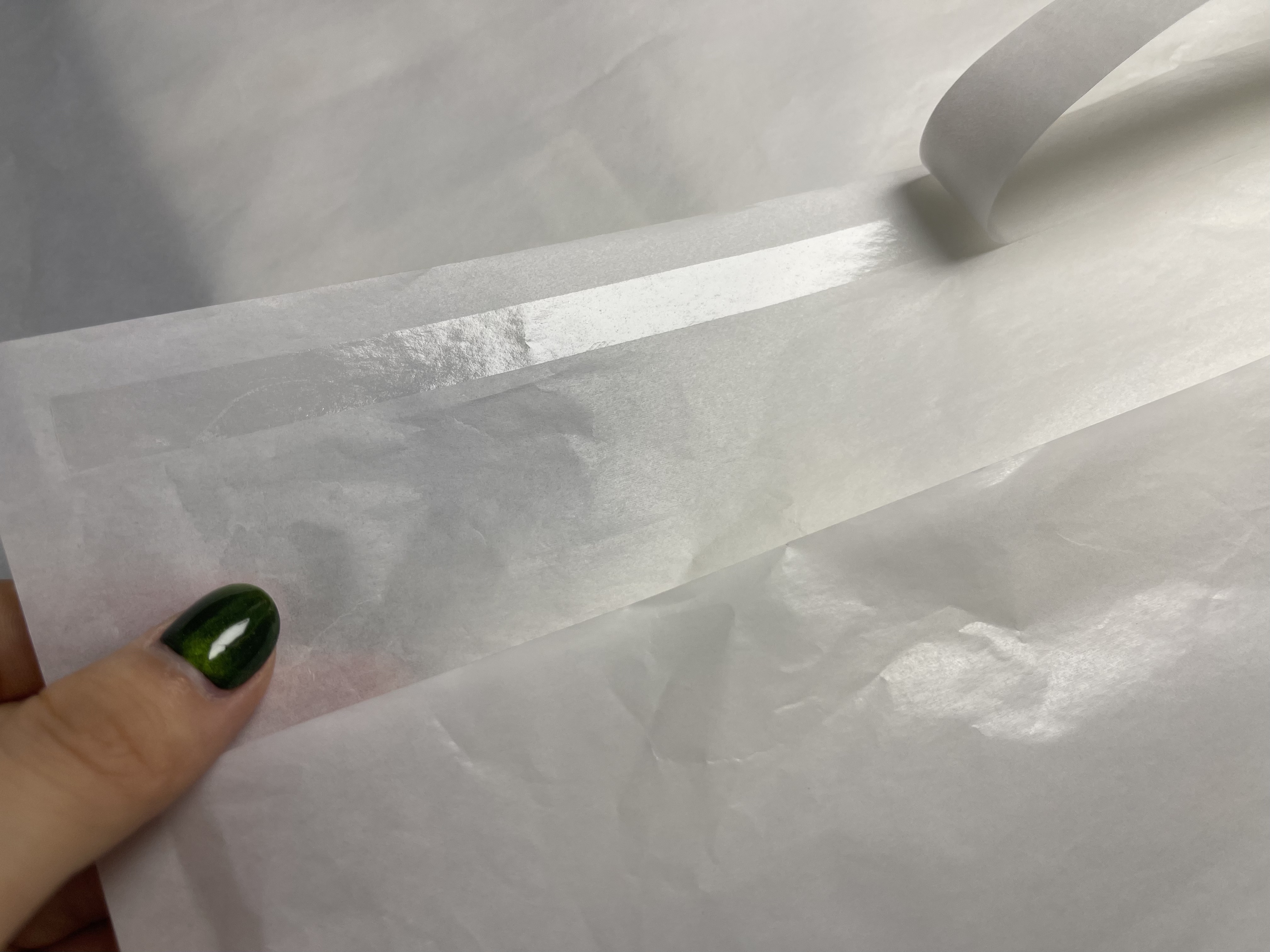Custom Printed Eco-friendly Biodegradable Self Adhesive Sealable Transparent Wax Glassine Paper Bags for Clothing