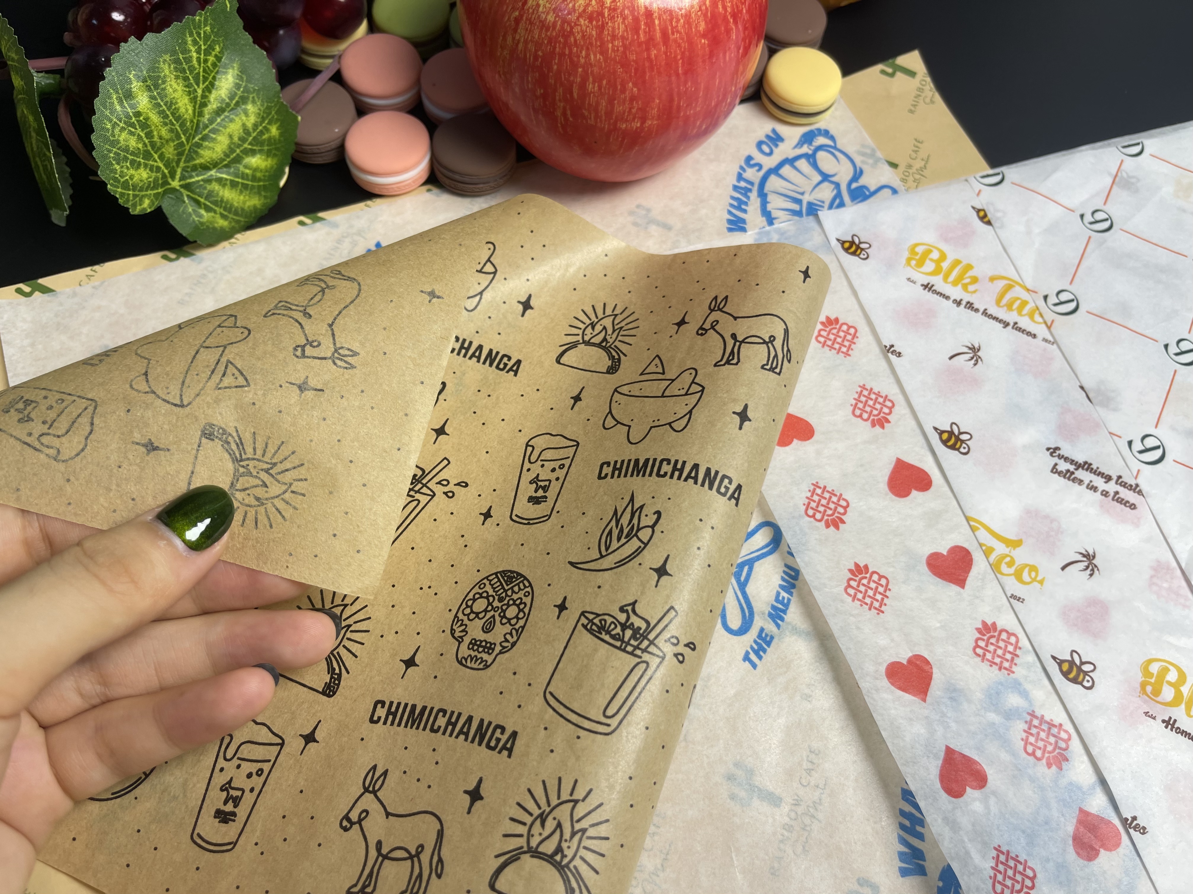 Customized Food Greaseproof Hamburger Sandwich Paper for Food Packaging Kitchen Paper, Oil-absorbing Paper for Deep-frying Food paper
