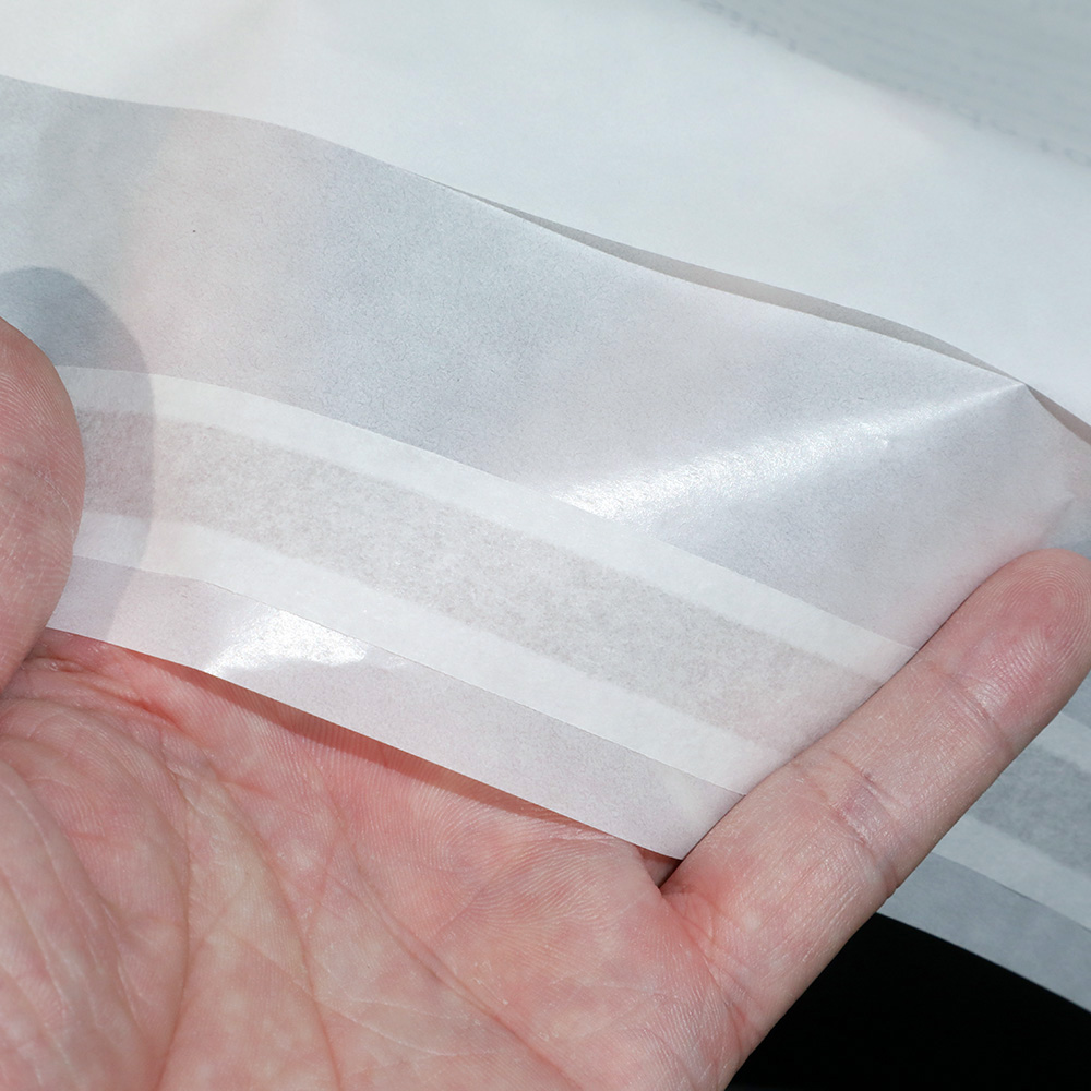 Custom Printed Eco-friendly Biodegradable Self Adhesive Sealable Transparent Wax Glassine Paper Bags for Clothing